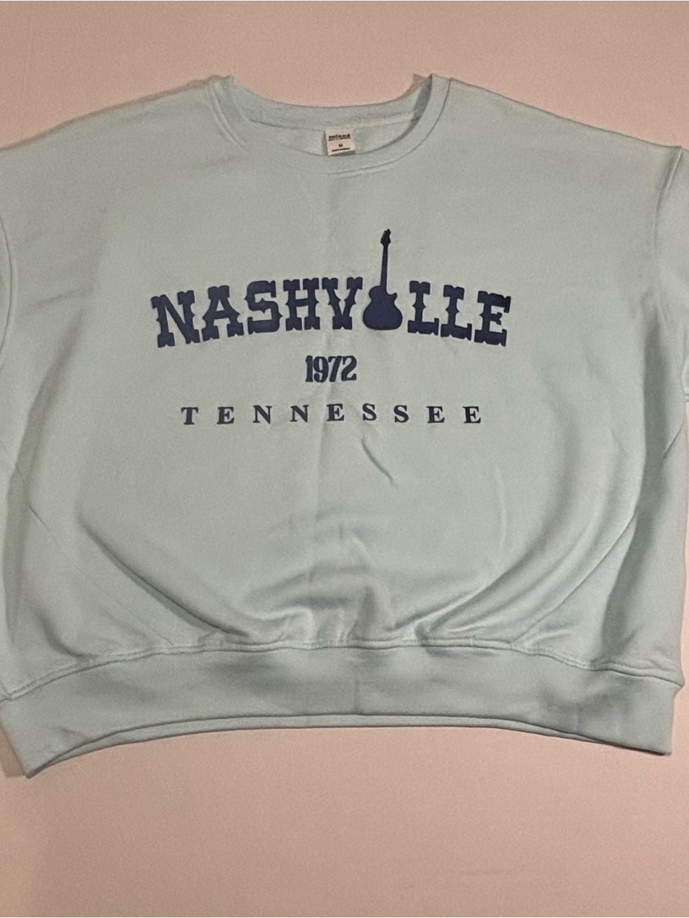 relaxxx True Comfort Women's Crewneck Graphic Sweatshirt Nashville TN Blue M